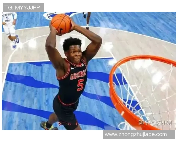 安东尼·爱德华兹：从飞行员到影星的传奇人生与深刻转型